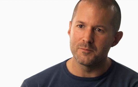 Wenn der Vater mit dem Sohne: Jony Ive wollte Designstudium abbrechen