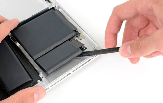 Grünen-Gutachten kritisiert MacBook Pro Retina und weitere Apple-Produkte