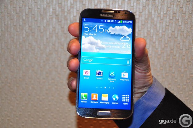 Samsung Galaxy S4: In zwei Wochen in Osteuropa verfügbar