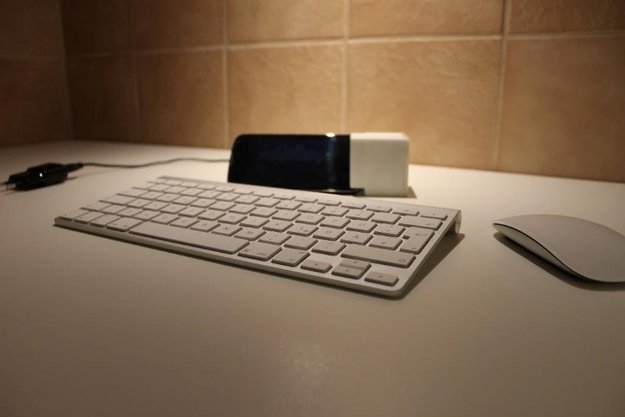 Nexus 4: Self-Made Dock AnDock ist in der Finanzierungsphase