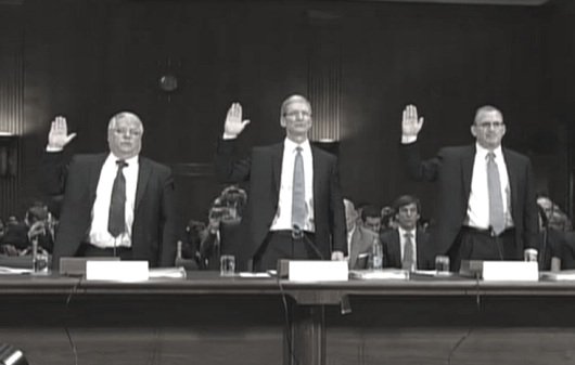 Steuersünder Apple? Tim Cook vor dem US-Senat (Video)