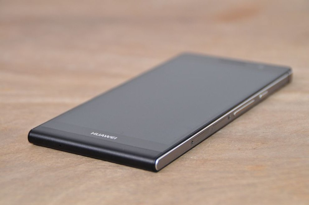 Huawei Ascend P6: Inspiriert vom iPhone 4S, aber noch schicker?