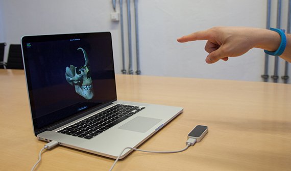 Leap Motion Controller: Eine grüne Banane im Test
