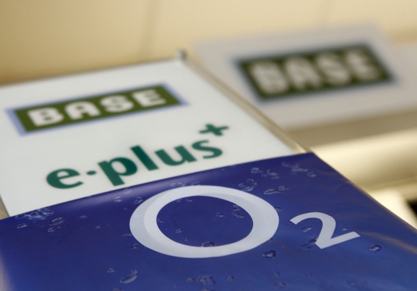 Fusion von O2 und E-Plus: Bundesnetzagentur droht mit Frequenzentzug