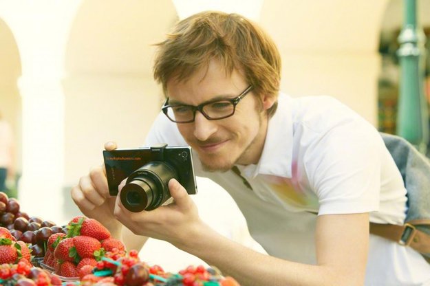 Sony QX10 und QX100: Anleitung der Aufsteckkameras geleakt