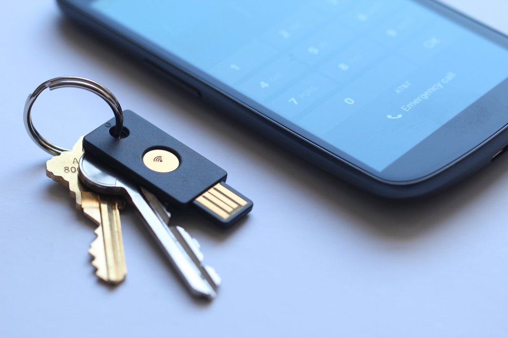 Google: Login ohne Passwort per NFC wird intern getestet