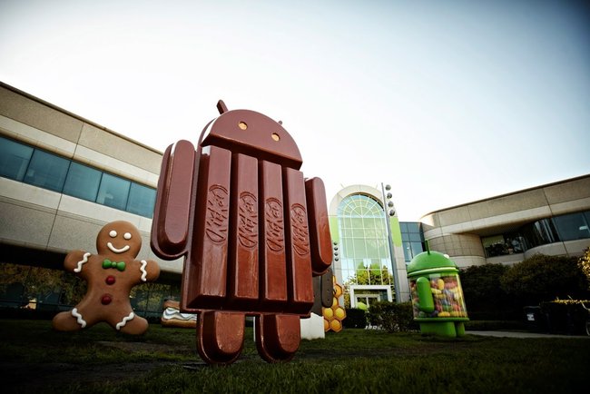 android-kitkat-statue