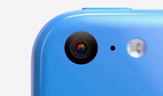 Designed Together: Neuer Werbespot verbindet iPhone 5c und iOS 7