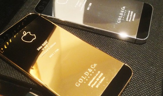 Geld zu viel? Wie wäre es mit einem iPhone 5s aus echtem Gold?