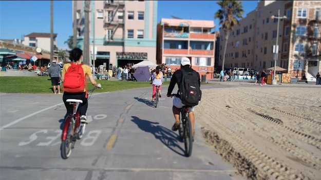 Cruising in Venice: Auf dem Rad durch Venice Beach (Off-Topic)