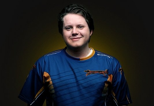 Einreise verweigert: Deutscher League of Legends-Pro verbringt Nacht in Zelle