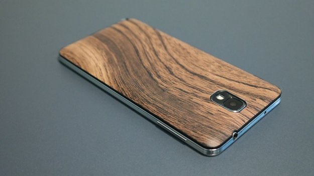 Samsung Galaxy Note 3: Ich mach auf Holz