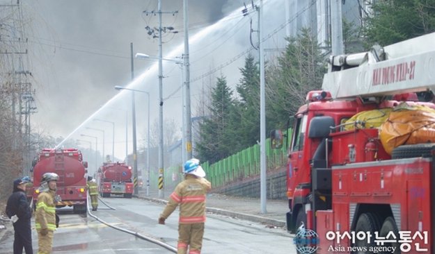 Samsung Galaxy S5: Großbrand in südkoreanischer Fabrik könnte Verkaufsstart gefährden