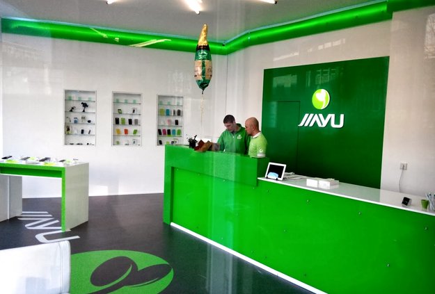 JiaYu: Chinesischer Smartphone-Hersteller mit Ladenlokal in Kassel, Online-Versand aus Deutschland