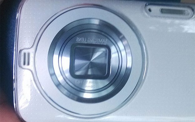 Samsung Galaxy K Zoom: Smartphone-Kamera-Hybrid auf neuen Bildern gesichtet, schlanker als S4 Zoom