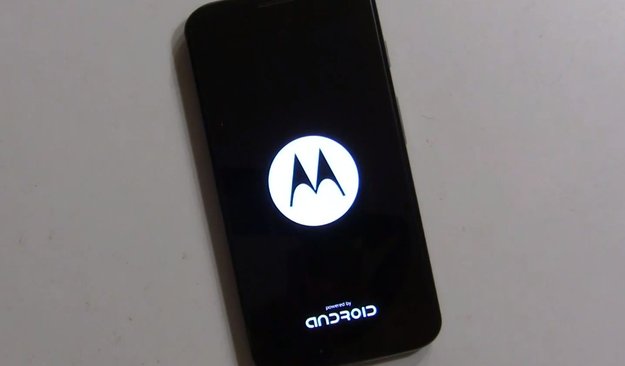 Motorola Moto G & Moto X: Neue Bootanimation mit „Powered by Android“ und ein Aprilscherz
