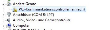 Im Windows-Gerätemanager wird der PCI Kommunikationscontroller mit einem Ausrufezeichen angezeigt, wenn der passende Treiber nicht installiert ist.