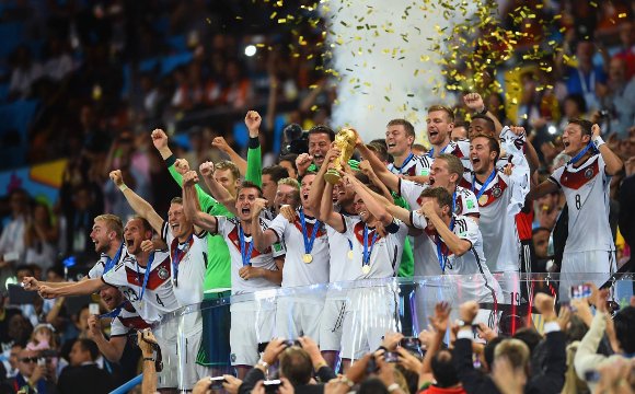 Die Reise zum 4. Stern: WM-Doku erscheint im Herbst 2014