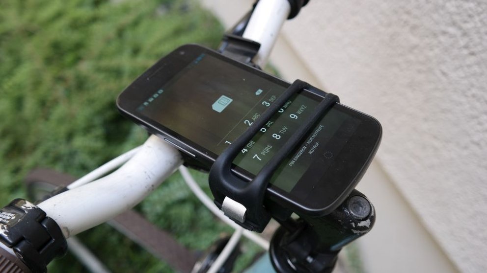 HandleBand im Test: Die Smartphone-Halterung für euer Fahrrad