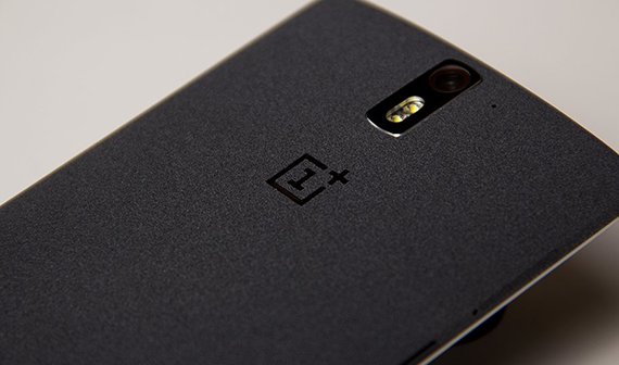 OnePlus One explodiert in Hosentasche, Nutzer teilte zuvor Hitzeentwicklung mit
