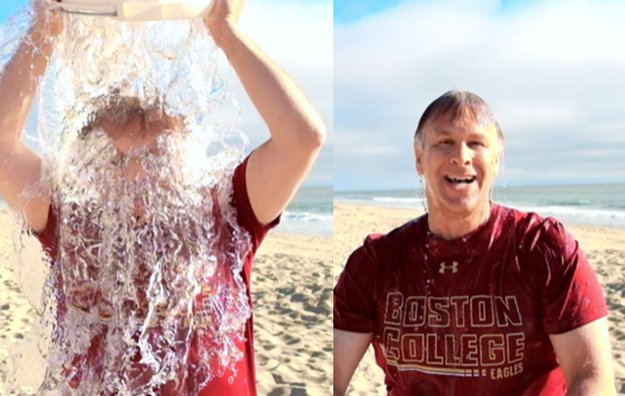 Ice Bucket Challenge: Phil Schiller begießt sich mit Eiswasser