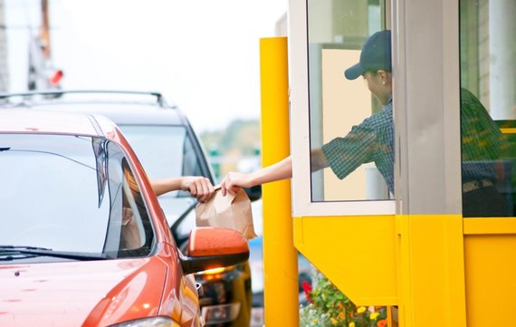 Technik zum Mitnehmen – Media Markt eröffnet ersten Drive-in-Schalter
