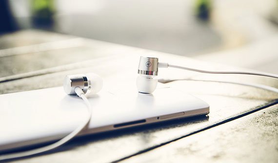 OnePlus Silver Bullet: Kopfhörer für das OnePlus One