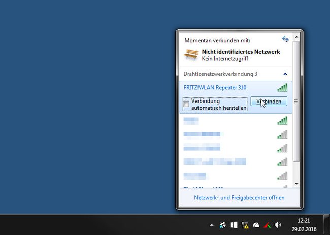 Windows: Verbindet euch zunächst mit dem WLAN des Repeaters, um ihn einzurichten. Bild: GIGA