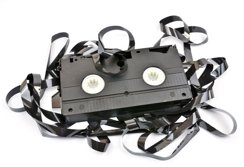 Videokassetten entsorgen: Wohin mit dem VHS-Müll?