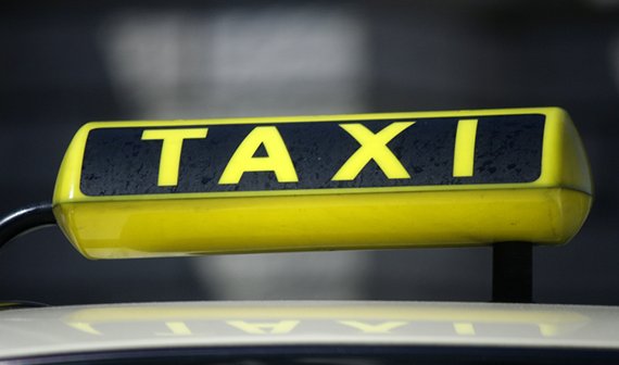 Landgericht verbietet Uber-Beförderung landesweit (Update: Uber widersetzt sich)
