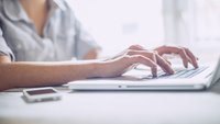 Handy: Daten (Bilder, Dateien) vom Smartphone auf den PC übertragen und umgekehrt