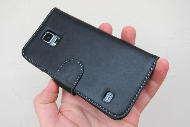 StilGut: Book Case aus Nappaleder für das Samsung Galaxy S5 im Test