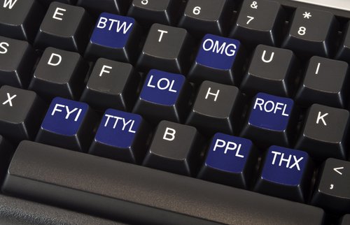 „OOTO“: Was bedeutet die Abkürzung (Chat-Sprache)?
