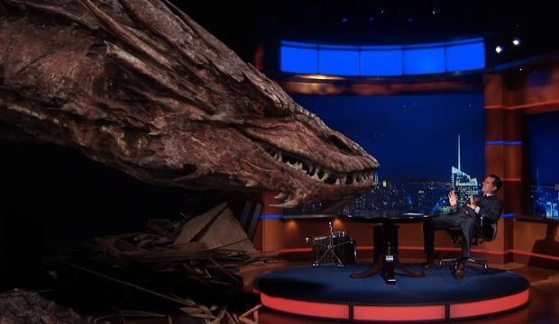 Fundstück der Woche: Hobbit-Drache Smaug zu Gast in Talk-Show