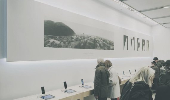 Apple Stores in neuem Gewand für Kampagne "Fang etwas Neues an"