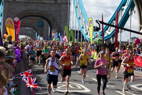 Marathon Länge: Warum ist die Strecke immer 42,195 km lang?
