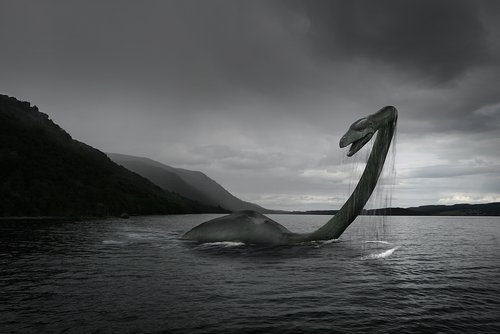 Ungeheuer von Loch Ness: Berühmtes Foto oder gewagte Fälschung? Google denkt heute an Nessie
