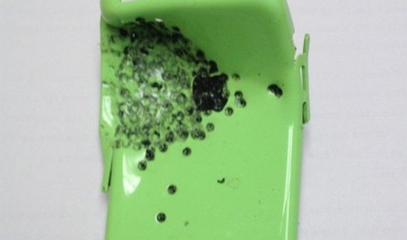 Brite überlebt Schüsse dank iPhone 5c