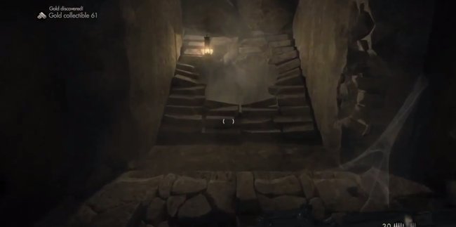 Dieses Loch in der Treppe führt euch zum letzten Albtraum-Level im Spiel.