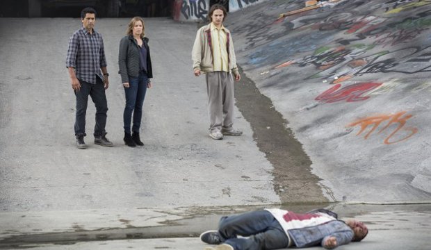 Fear the Walking Dead: Neue Teaser zeigen ersten Zombie