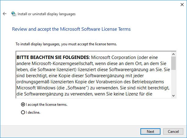 Windows 10 zeigt die Lizenzbedingungen für die Sprach-Installation an. Bildquelle: GIGA