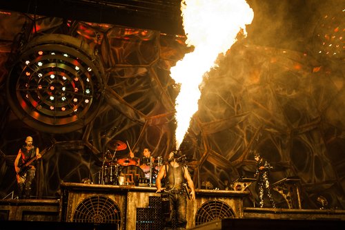 Neues Album von Rammstein: Video veröffentlicht - Live in Amerika (2015)
