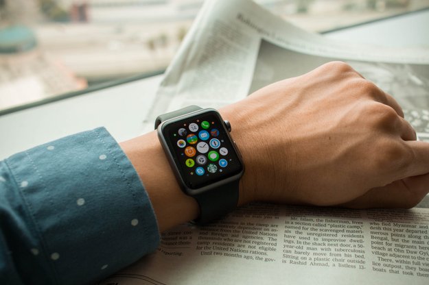Rasant in der Hand, lahm am Arm: iPhone-Marktanteil wächst, Apple Watch hinkt hinterher