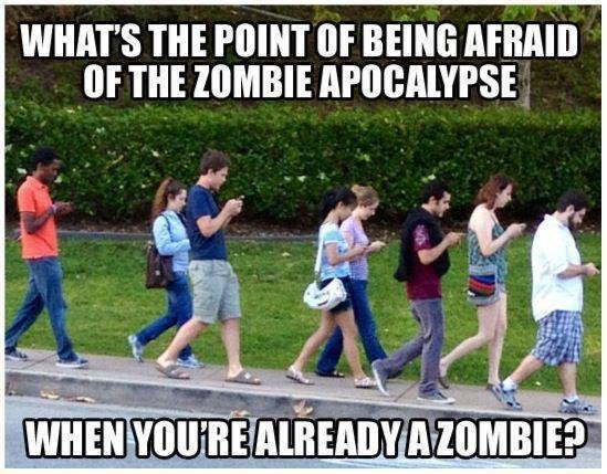 Smombie - Kombi aus Zombie und Smartphone - Meme von George Takei