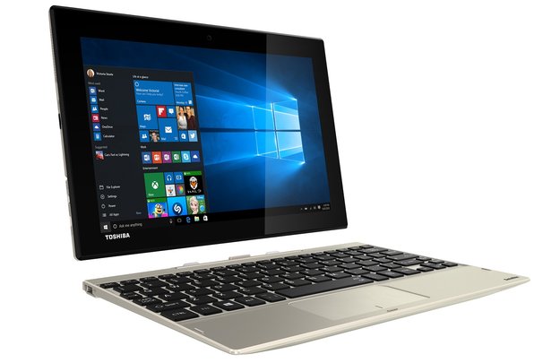 Toshiba Satellite Click 10 mit zweitem Akku im Tastatur-Dock vorgestellt (IFA 2015)