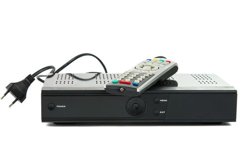 Receiver anschließen: Welche Kabel braucht man?