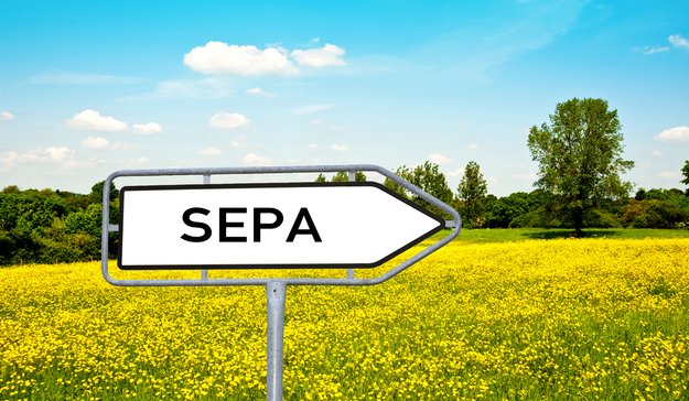 Einzugsermächtigung-Formular: Vorlagen & Unterschiede zum SEPA-Mandat