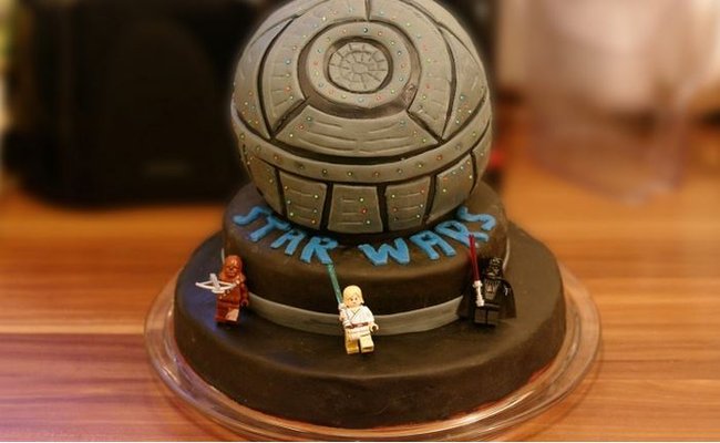 Todestern-Star-Wars-Kuchen