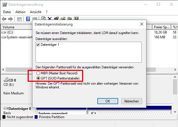 Hier könnt ihr auswählen, wie die Festplatte initialisiert werden soll.