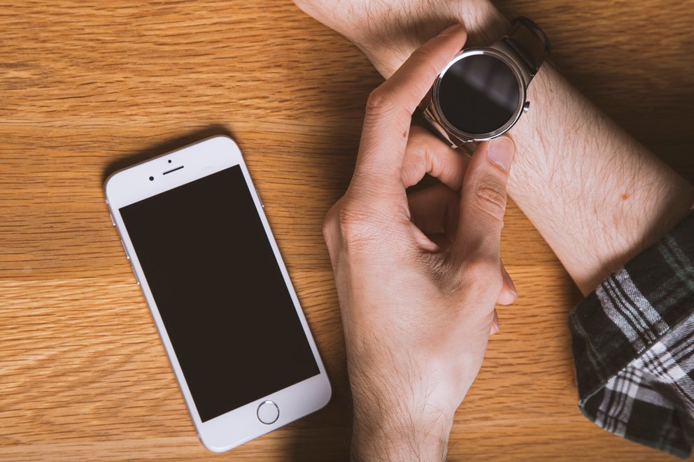 android wear apps for iphone